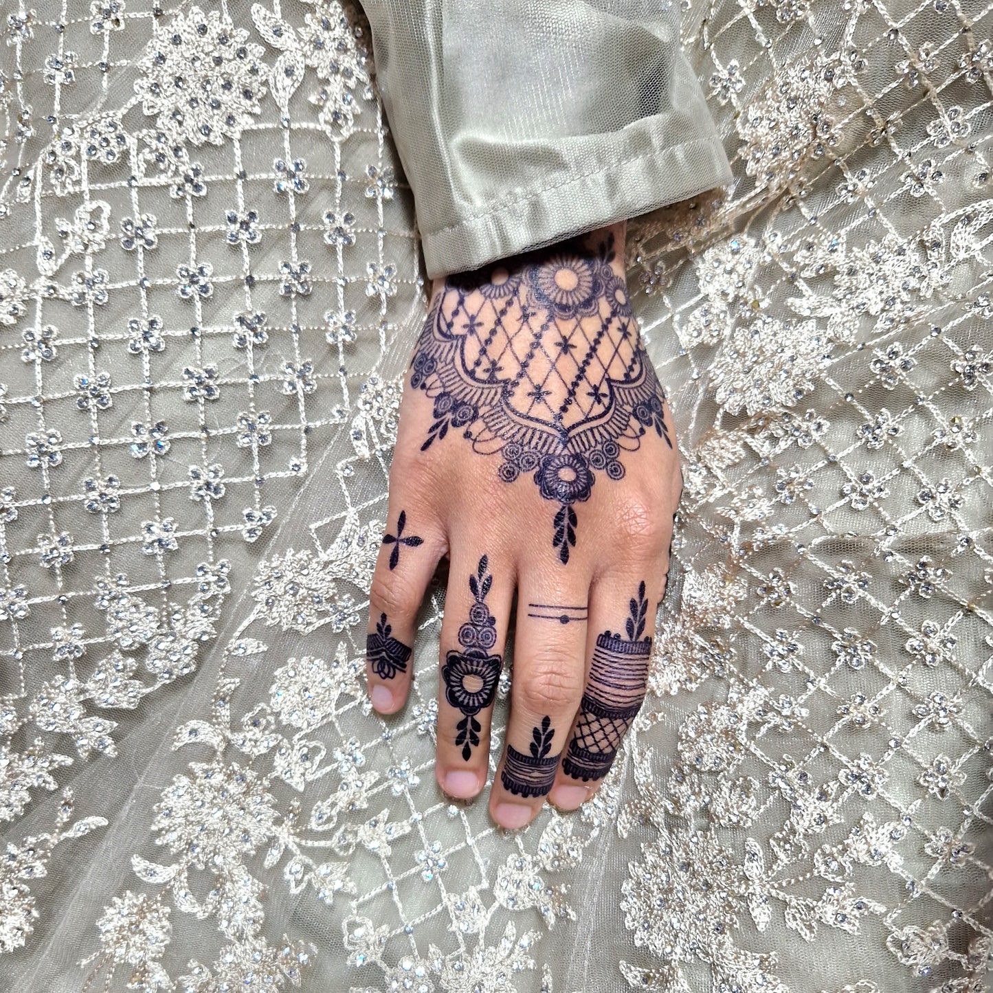 Bridal Dome | 100% Natural Semi-Permanent Tattoo Stain | Jagua Gel
