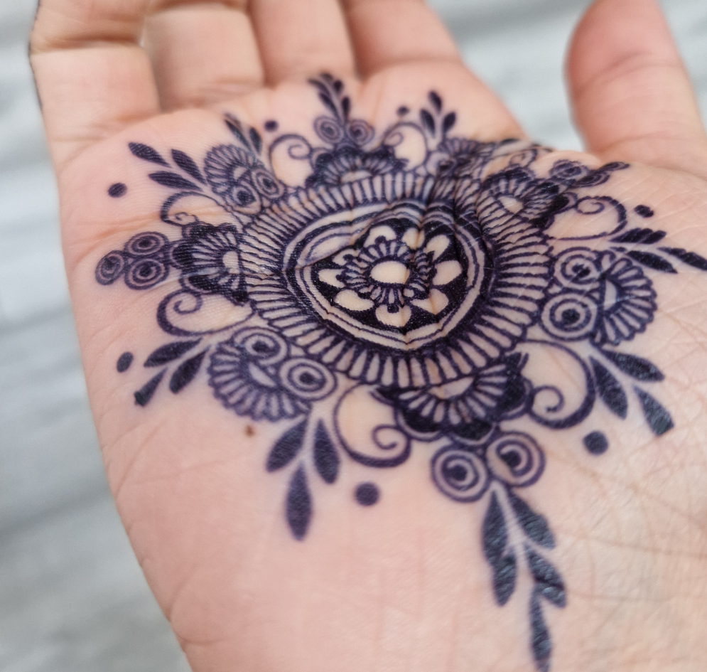 Bridal Swirl Mandala | 100% Natural Semi-Permanent Tattoo Stain | Jagua Gel