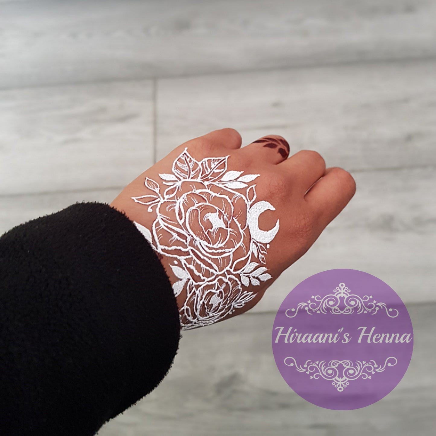 Waterproof white henna tattoo | White henna cones | Hiiraanis henna cones