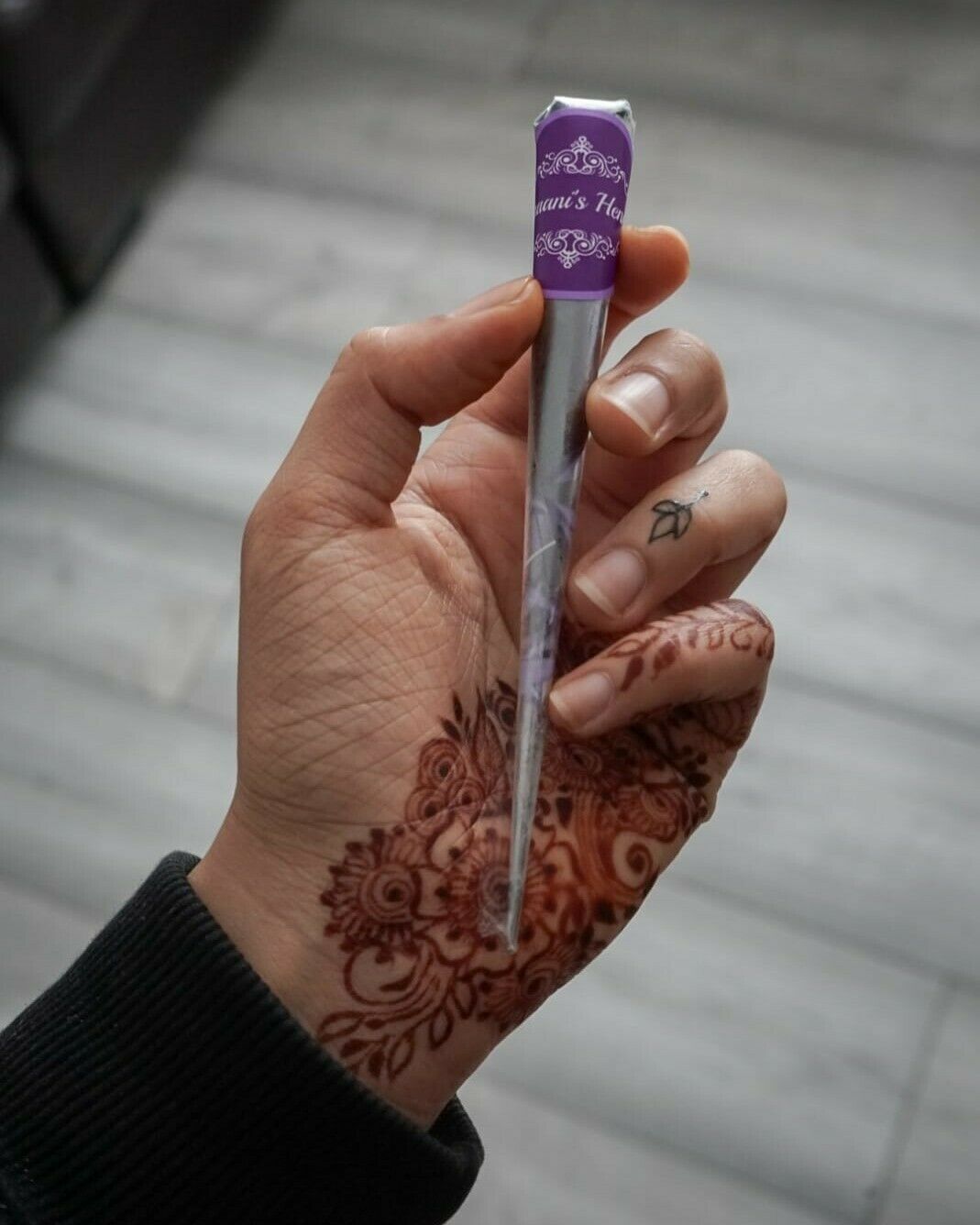 Jagua henna cones